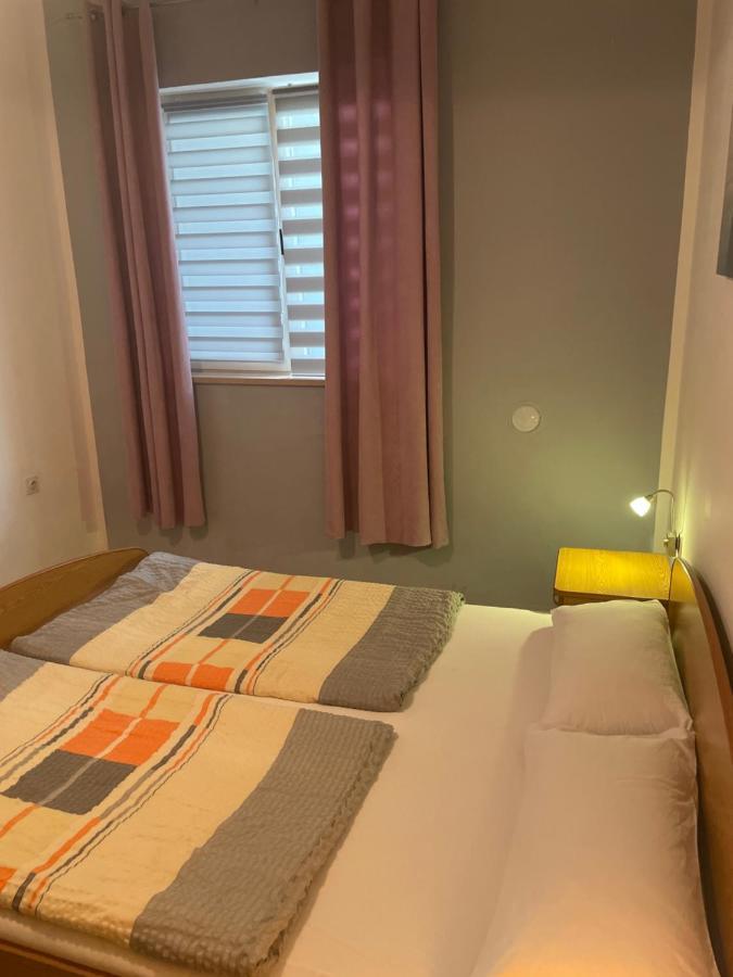 Apartmani Nina Crikvenica Bagian luar foto