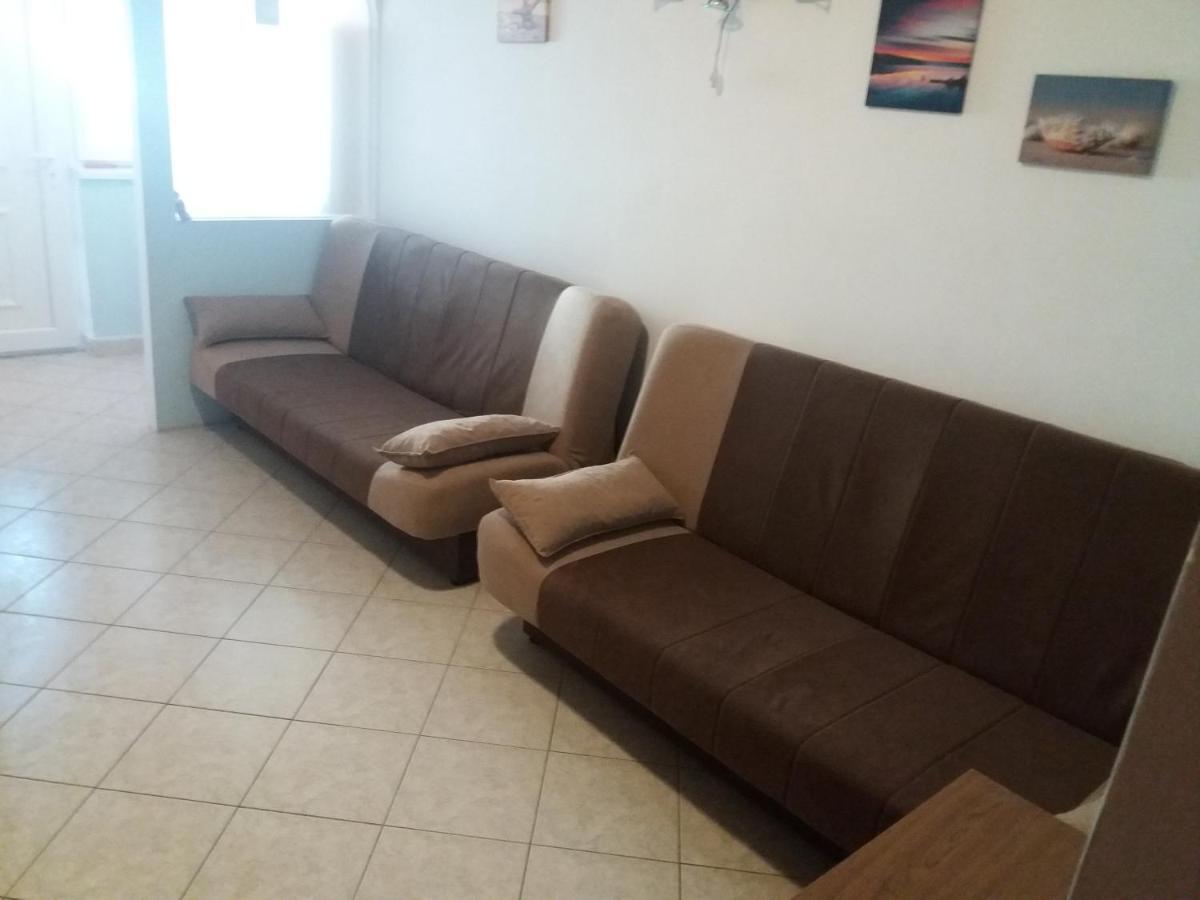 Apartmani Nina Crikvenica Bagian luar foto